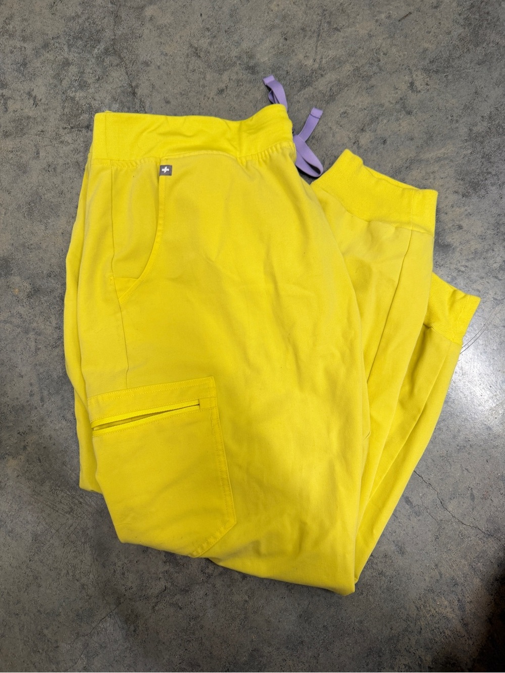 Figs Technical Collection Citron Yellow Zamora Joggers XXL Petite